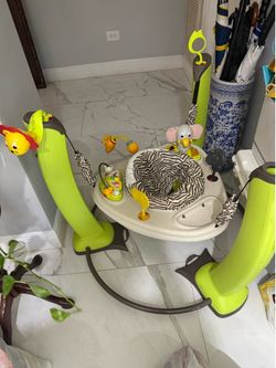Jumper baby bouncer