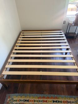 Wood Platform Queen Bed Frame with Slats