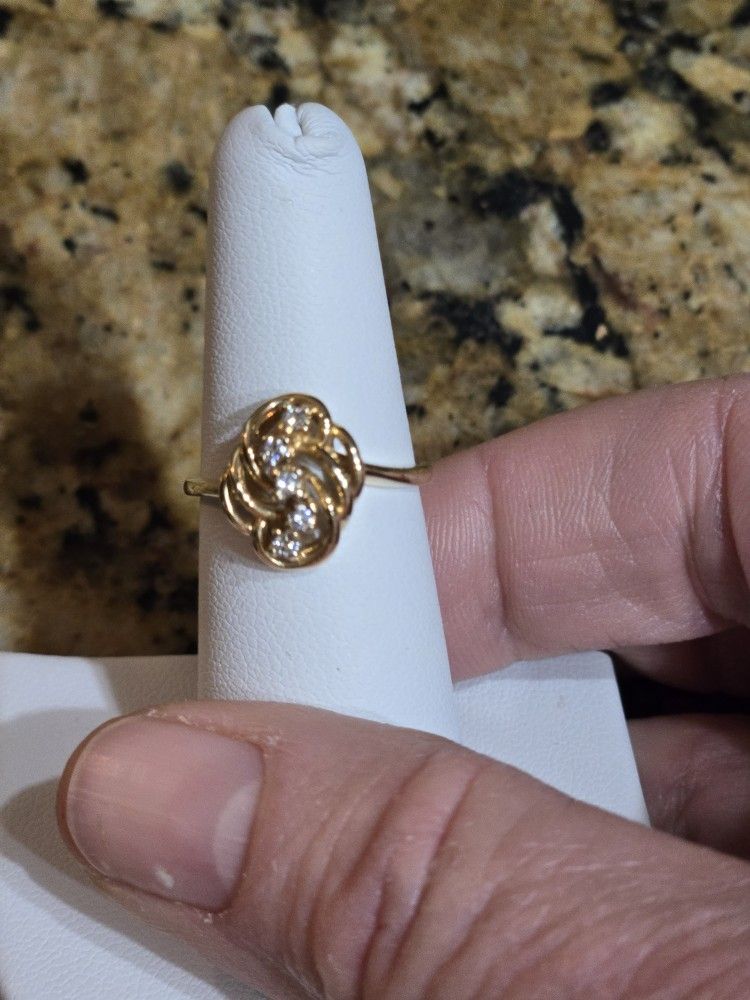 NEW Diamond, Yellow Gold 14k Ring, Size 5 3/4, Natural, 2.78 gm Total Weight