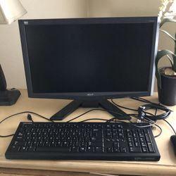 ACER X203H 20" 1600x900 Widescreen LCD Flat Panel Computer Monitor Display Compaq Keyboard