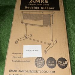 AMKE Baby Bedside Bassinet Sleeper