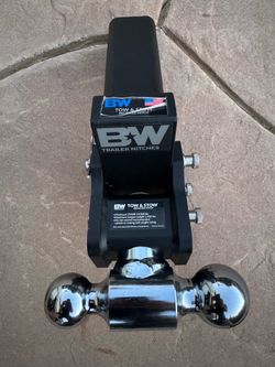 New BW Town Stow Receiver Hitch