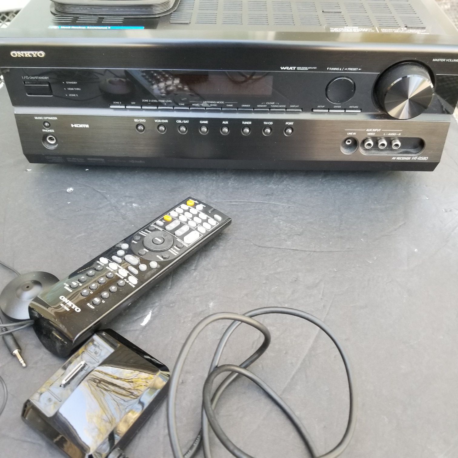 Onkyo AV receiver ht-r580