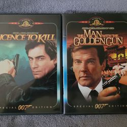 007 Dvd Set Good Condition