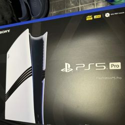 PlayStation PS5 PRO NEW

