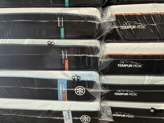 California king Tempurpedic Luxe Breeze Firm Mattress 