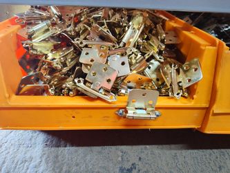 Shiny Color Cabinet Door Hinge Self Close