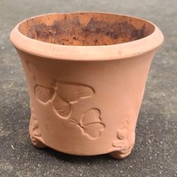 Terra Cotta Flower Pot With Butterfly Design 