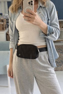 Pander Waist Pack Bag Unisex One Size Black Crossbody Fanny Pack Travel Belt