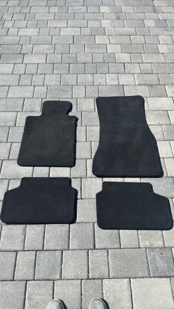 F90 2018-2023 M5 Floormats (fits G30 5 series too)