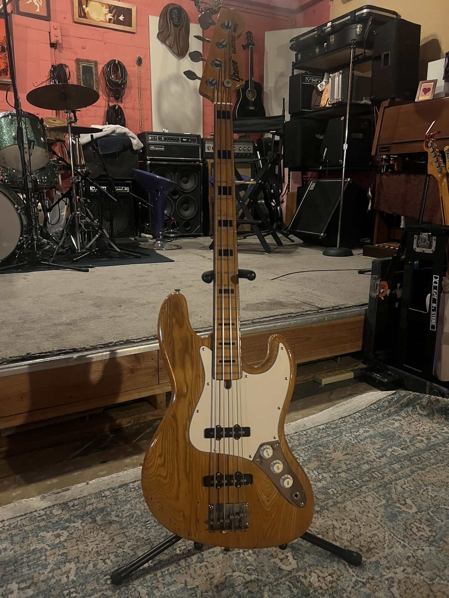 Vintage Greco Jazz Bass (MIJ)