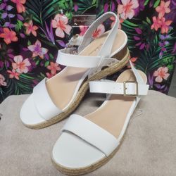 Tommy Bahama Sandals