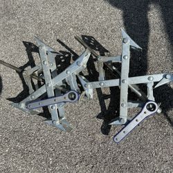 X Chock Tire-Locking Chocks