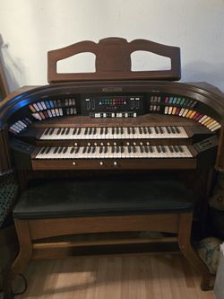 Gulbransen Rialto II Organ