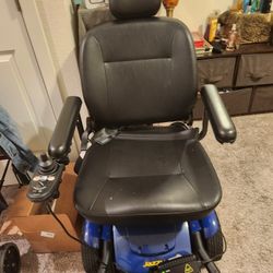 Power chair 