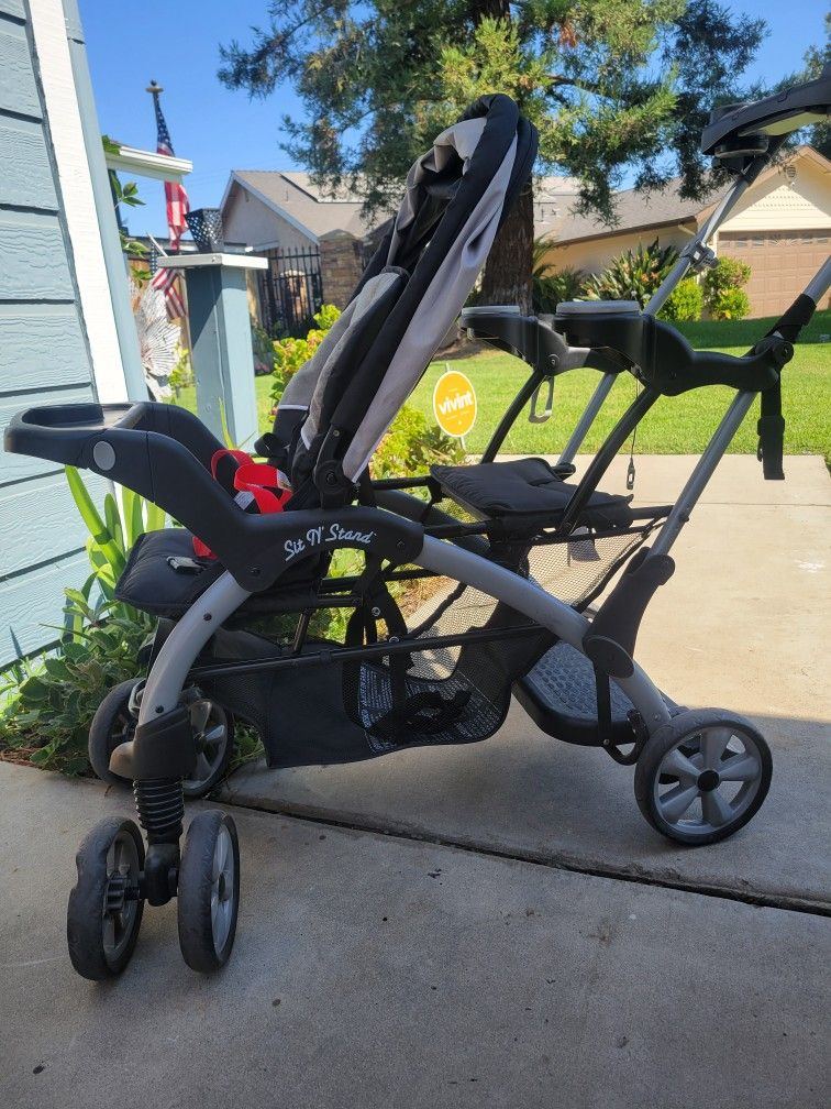 Baby Trend Sit N' Stand 