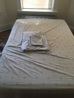 Full-sized bed sheets