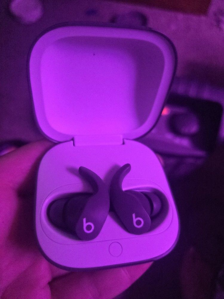 Beats Fit Pro $140