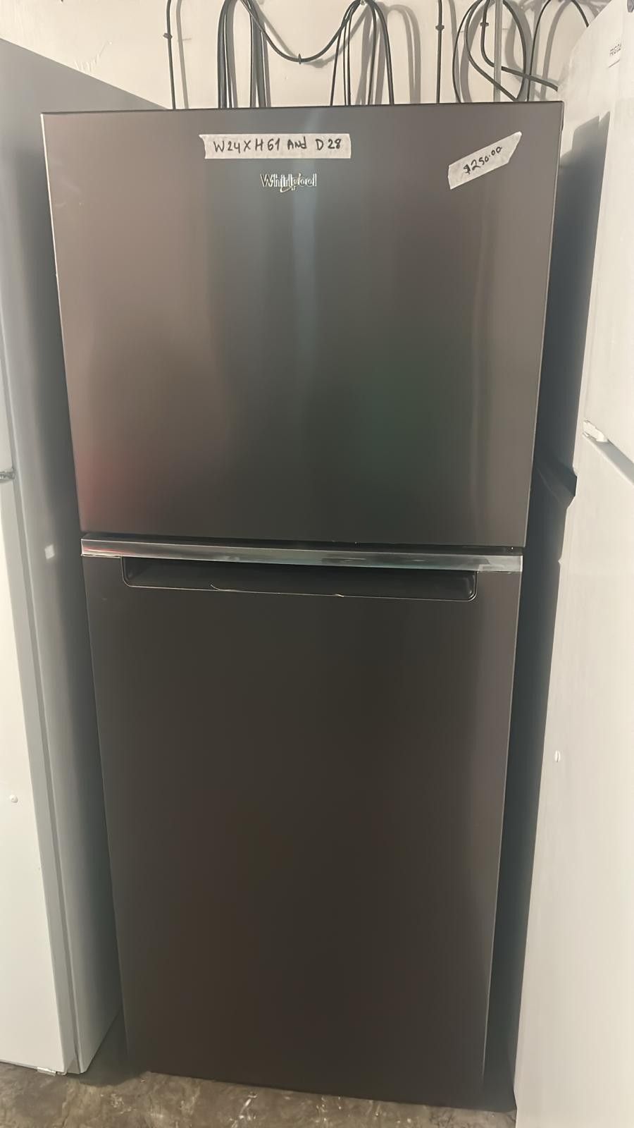 Whirlpool Top-Freezer Refrigerator
