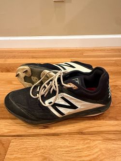 New Balance metal spike baseball cleats size 11