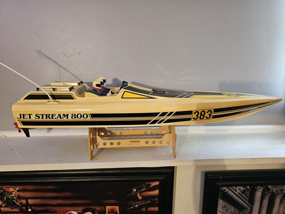 VINTAGE KYOSHO JET STREAM 800 R/C BOAT LIKE NEW