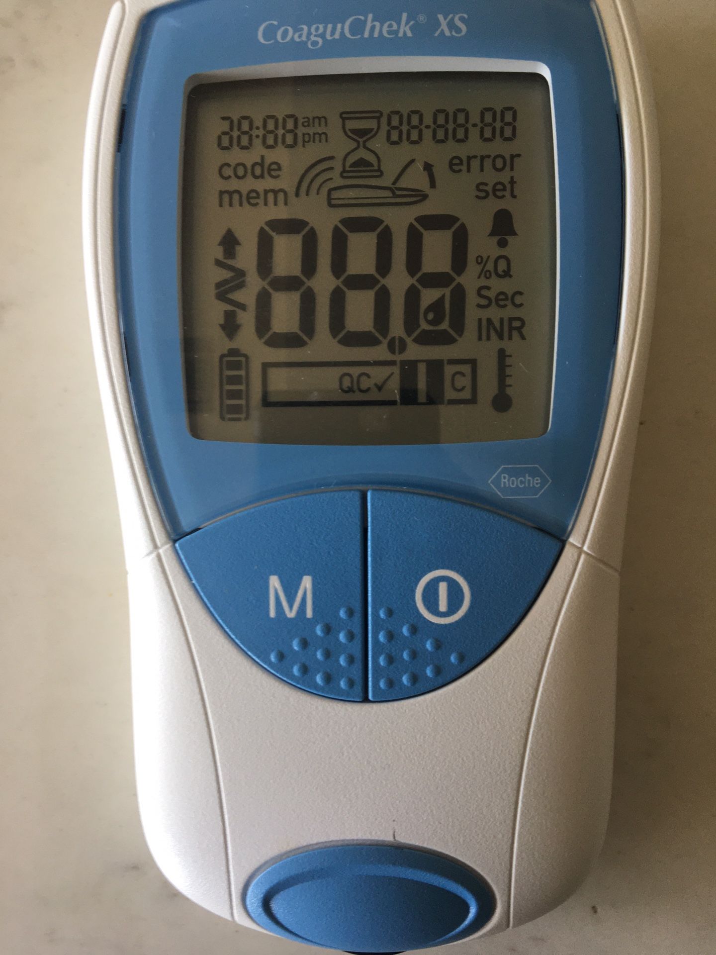 Roche Diagnostics CoaguChek XS