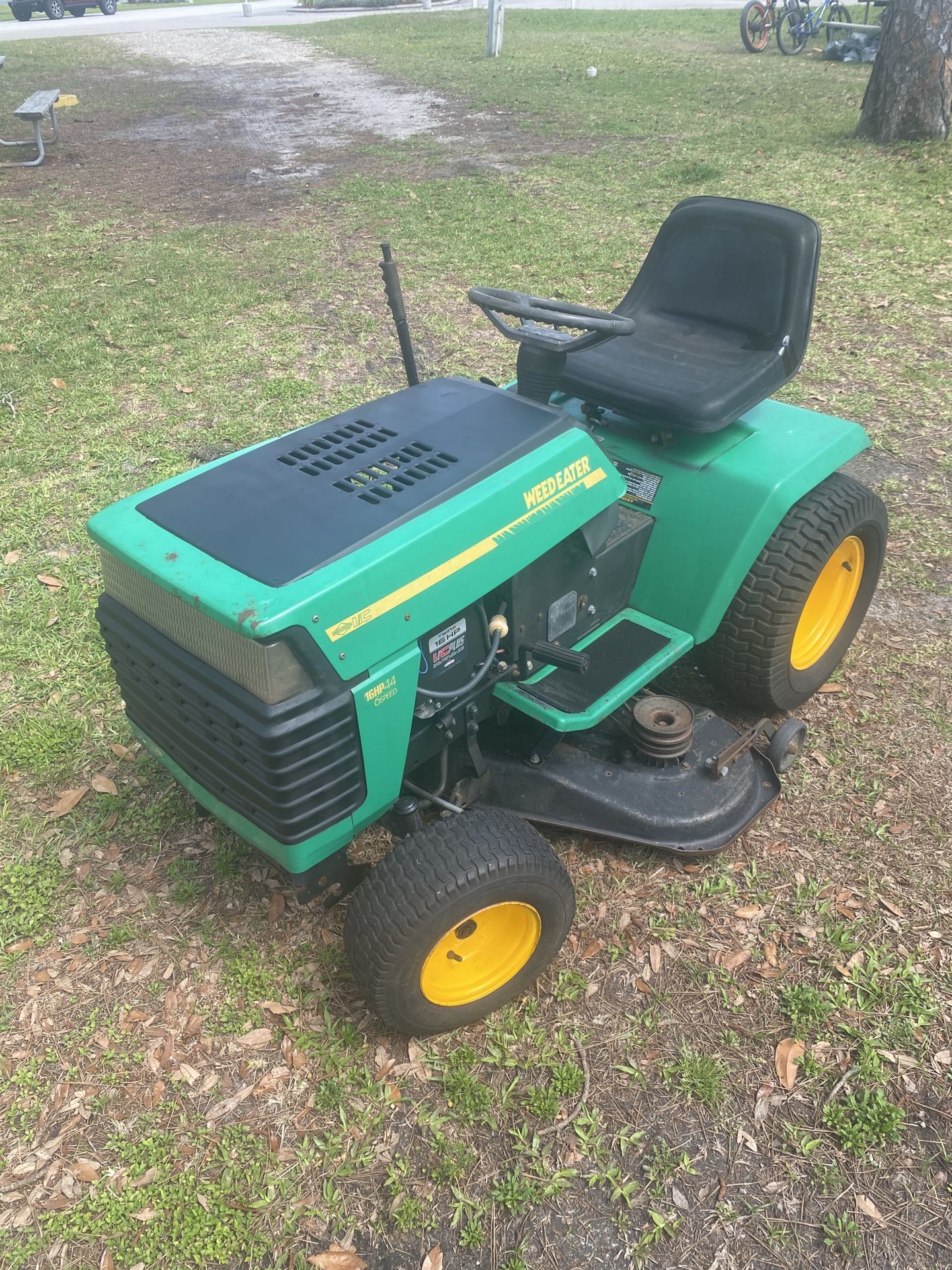 Weed Eater 16 HP 44” Gas Riding Lawn Mower