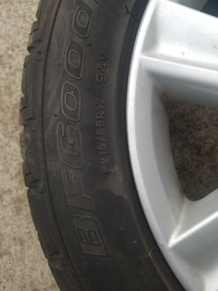 Lexus es350 stock rim and tires set