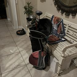 Golf Clubs 