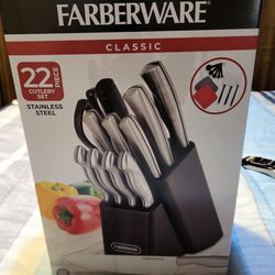 Farberware 22 piece cutlery set