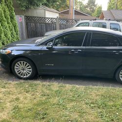 2014 Ford Fusion Hybrid