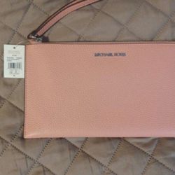 Michael Kor New Pink Wrist Clutch 