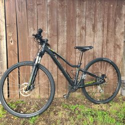 SPECIALIZED  MOUNTAIN BIKE, SMALL FRAME 