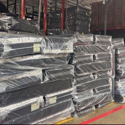 Queen Mattreses & Free Box Spring 