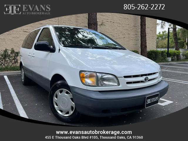 1999 Toyota Sienna