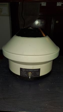 Compact centrifuge