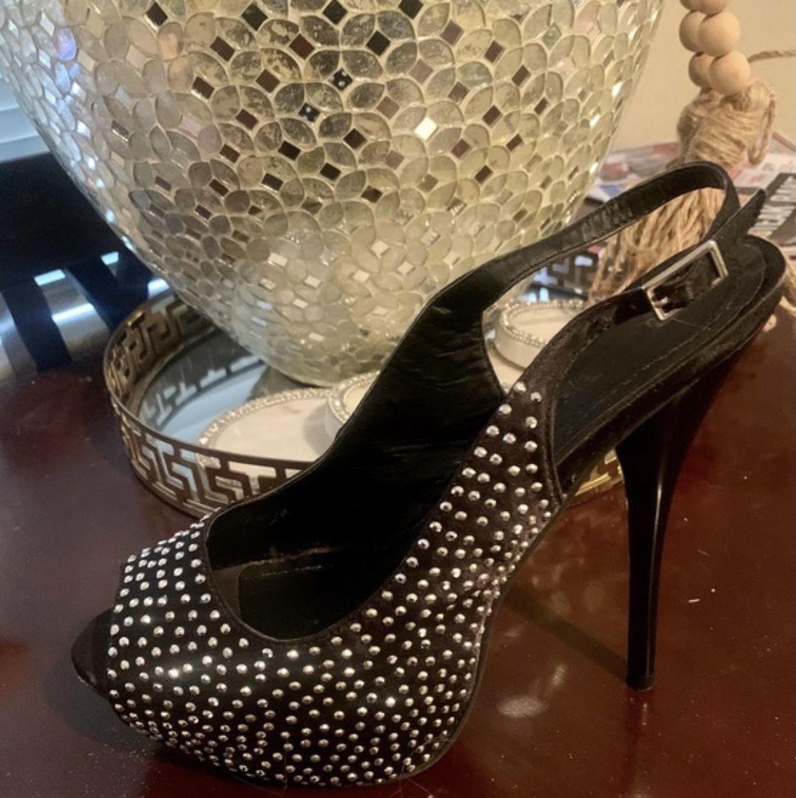 Boutique black rhinestone platform sling back heels *size 8*