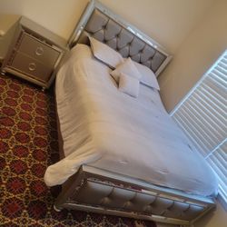 Queen Bed Set( Everything Included)