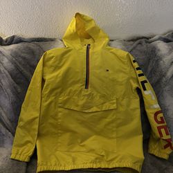 Tommy Hilfiger popover jacket yellow Juniors Size M