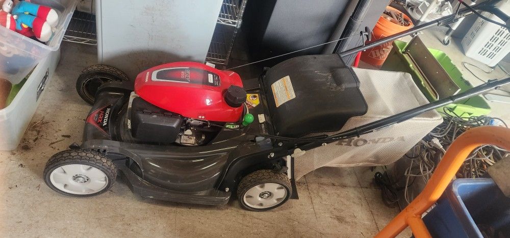 Honda Hrc 217 Commercial Mower