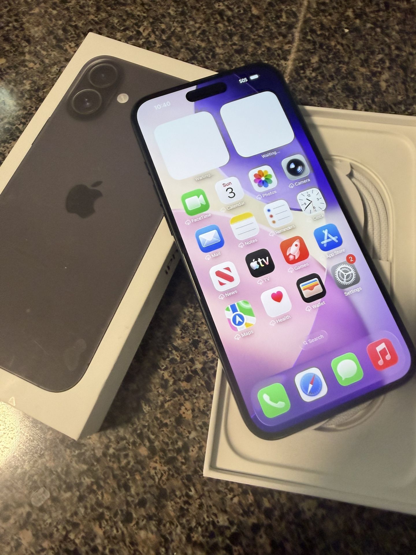 iPhone 16 Plus 128gigs (unlocked)