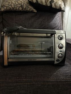 BLACK+DECKER Convection Toaster Oven 1500W Stainless Steel, Crumb Tray