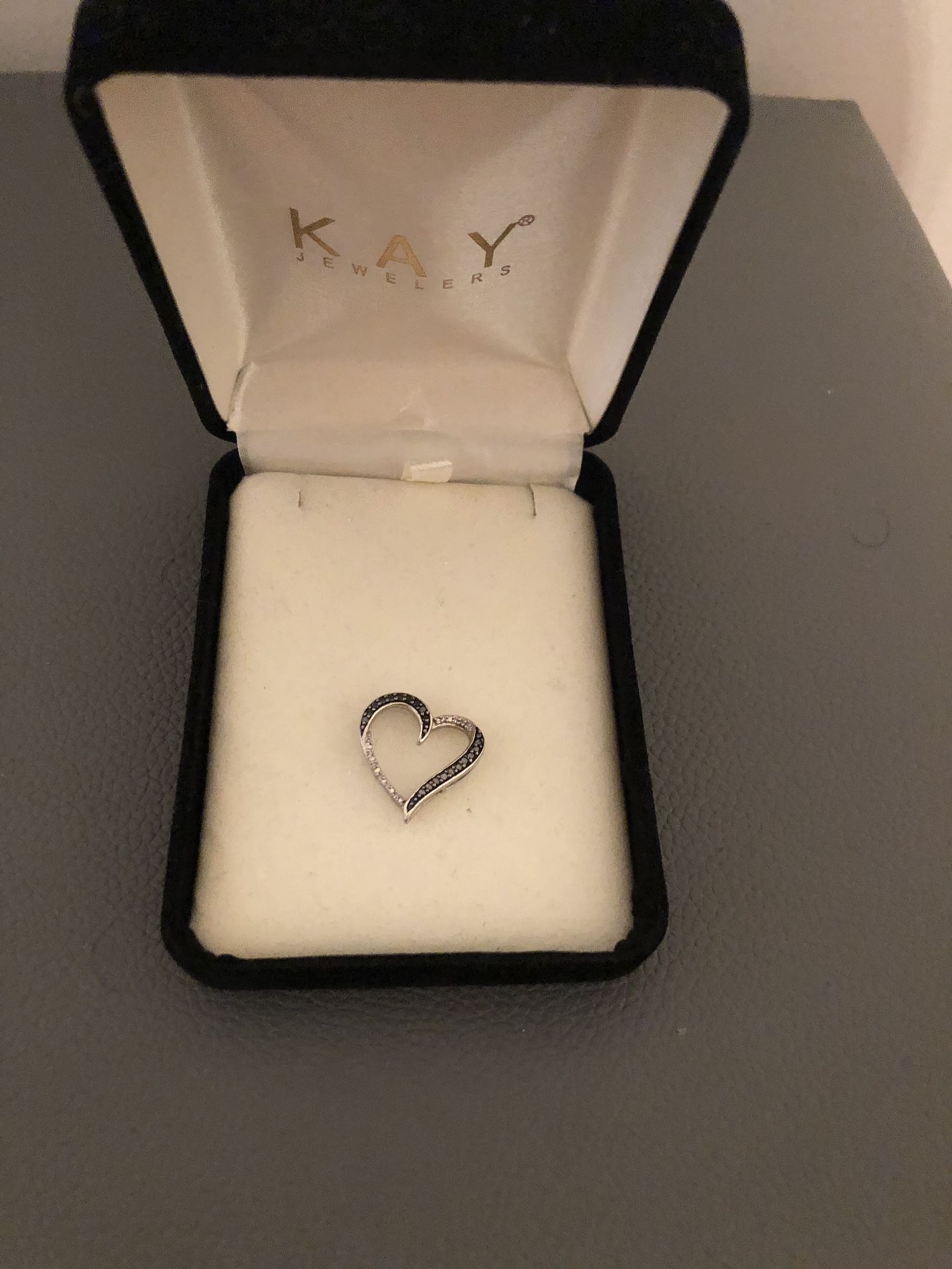 Women’s Kay Jewelers Open Heart Necklace