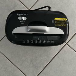 6 sheet cross cut paper shredder