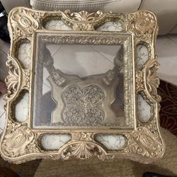 Vintage Rococo Gold Glass-Top End Table – Ornate, Luxurious, Timeless