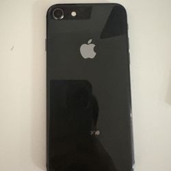 iPhone 8 (iCloud Locked)