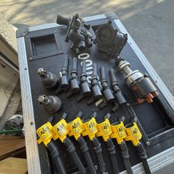 🔧 Ford V8 4.6L / 5.4L parts lot + misc automotive parts