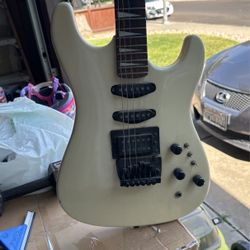 Electric Guitar Stinger SSX-10