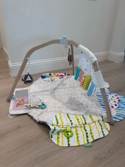 Lovevery play gym