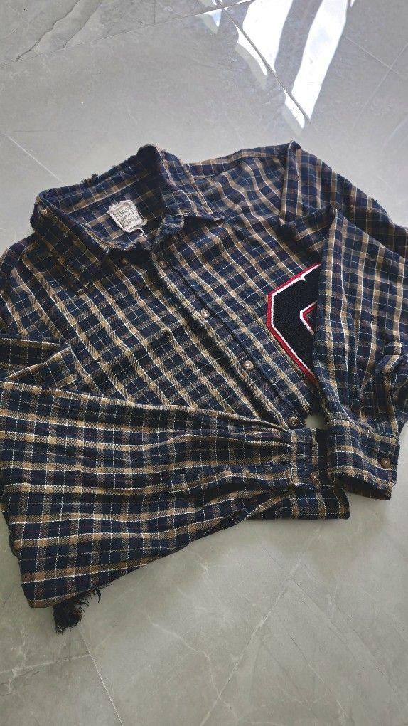 Furst of a kind unique handmade vintage plaid cropped jacket top with Raw Edge Plaid Button Down LONG SLEEVE Shirt . 
NEW, NO TAGS. OVERSIZE.
SHOULDER